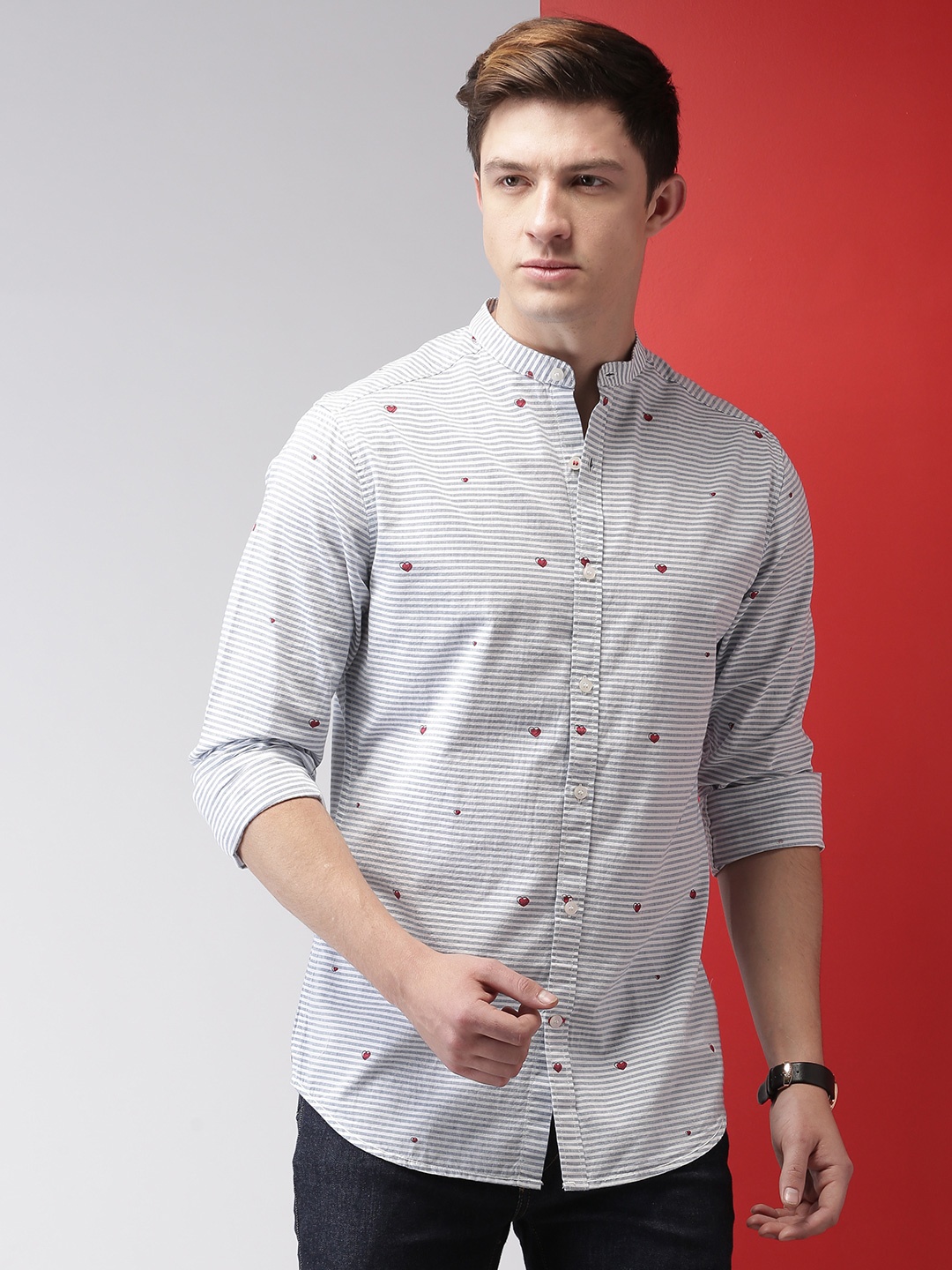 

Mast & Harbour Men Blue & White Slim Fit Striped Casual Shirt
