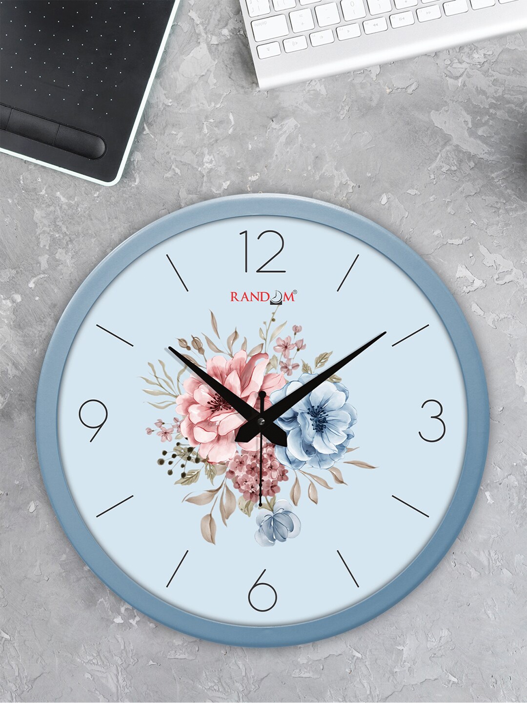 

RANDOM Blue Classic & Modern Stylish Analogue Contemporary Wall Clock