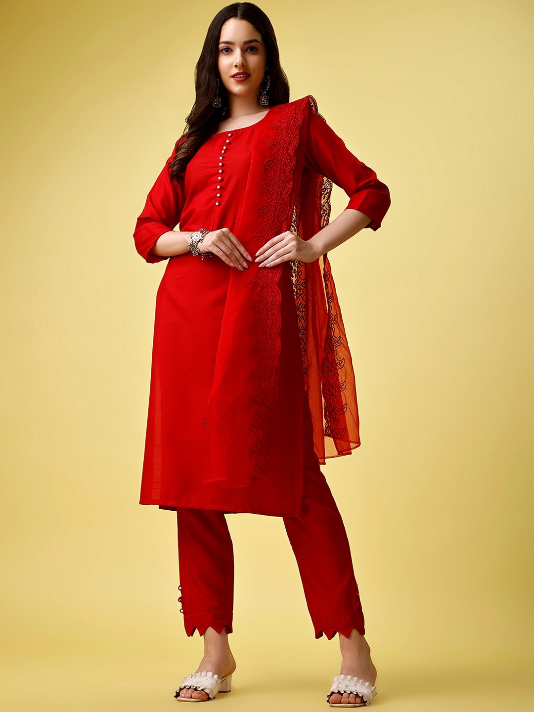 

ASPORA Round Neck Straight Kurta with Trousers & With Dupatta, Red