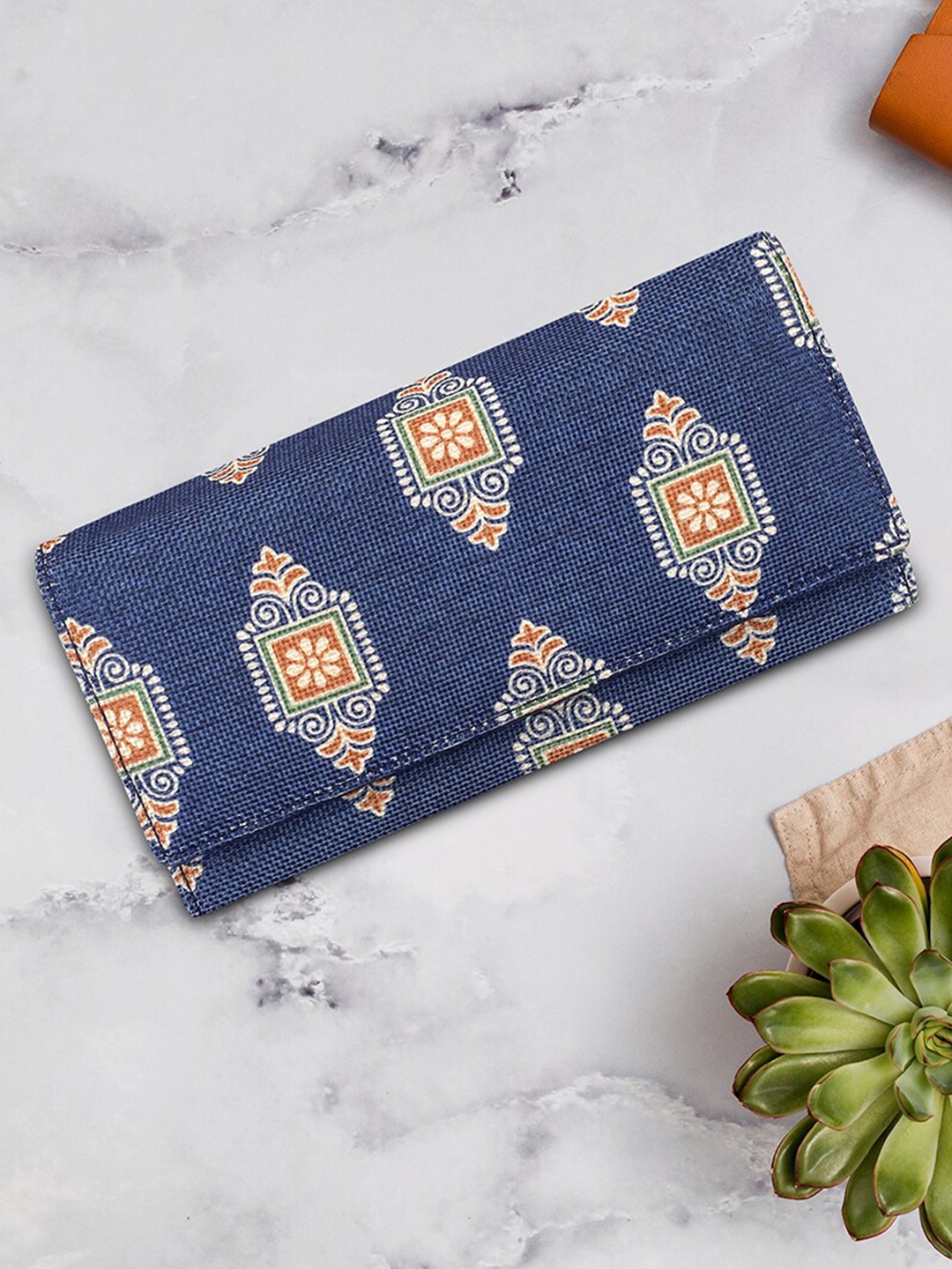 

THE CLOWNFISH Women Printed Two Fold Wallet, Blue