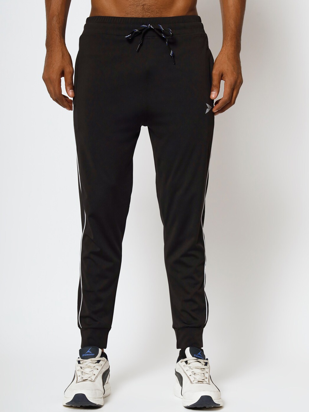 

FITINC Men Slim Fit Double Piping Sports Joggers With Antimicrobial, Black