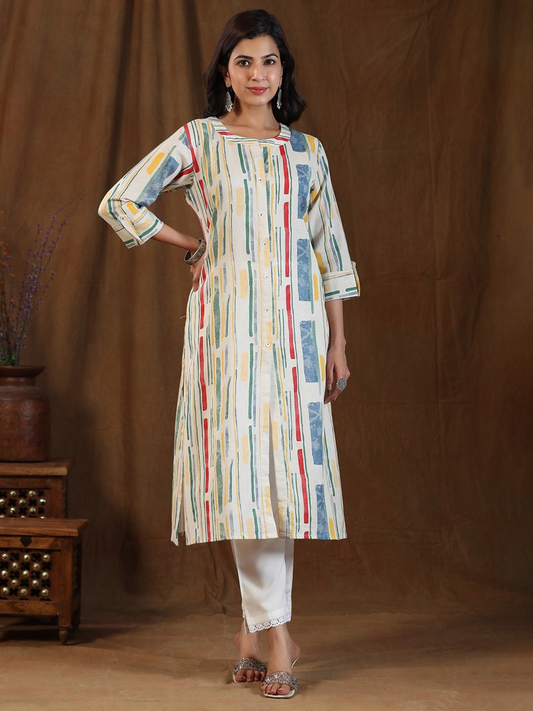 

EtnicaWear Abstract Printed Pure Cotton Kurta with Trousers, Off white