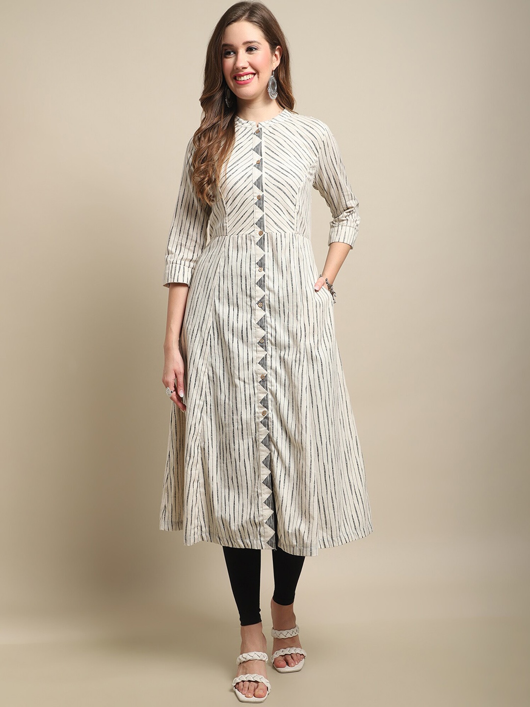 

Cantabil Abstract Printed Pure Cotton A-Line Kurta, Off white