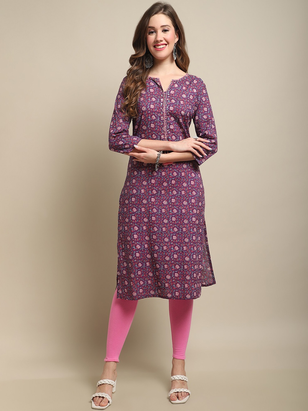 

Cantabil Floral Printed Sequined Straight Kurta, Purple