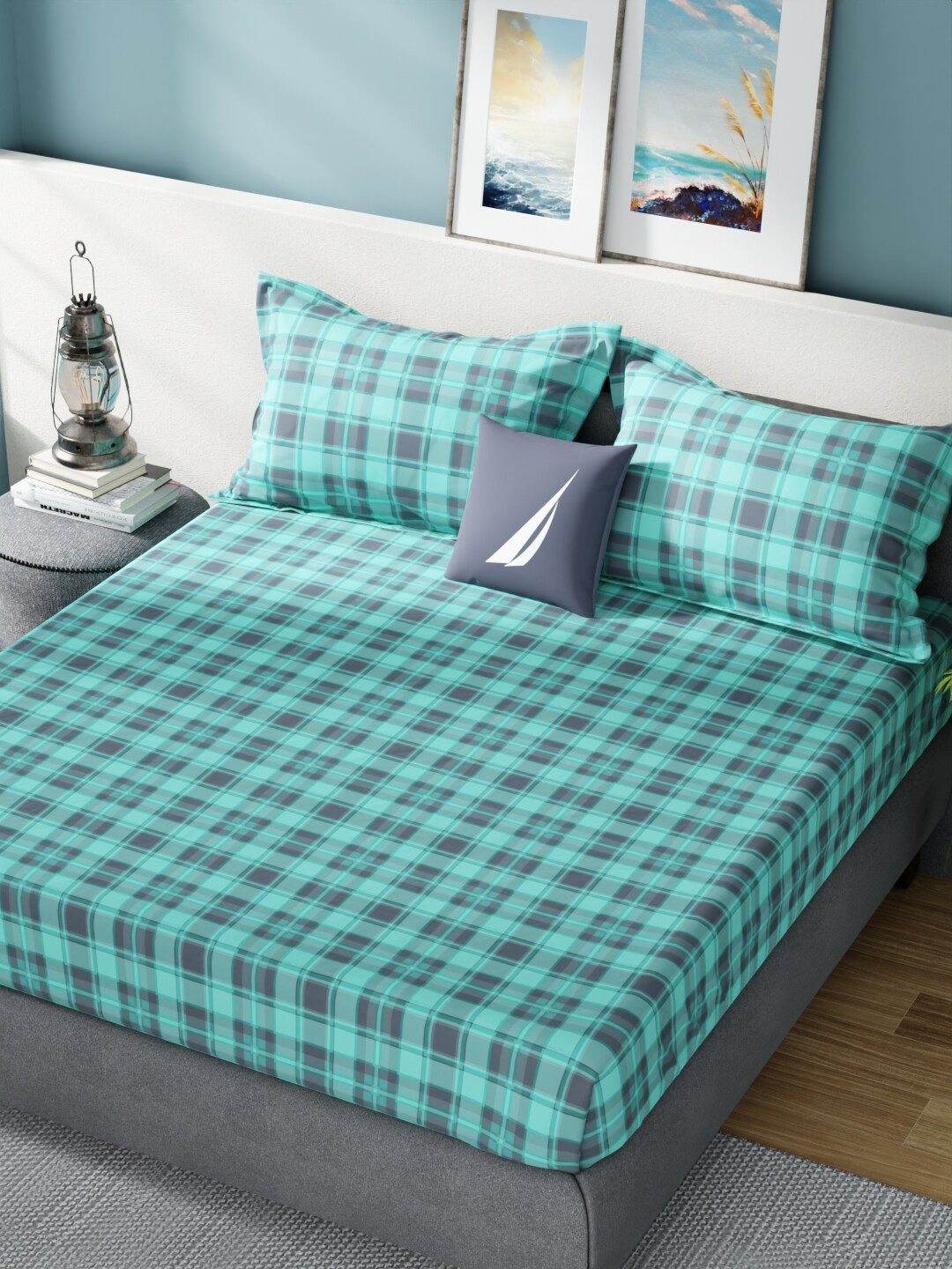 

Nautica Green & Grey Geometric 160 TC King Bedsheet With 2 Pillow Covers