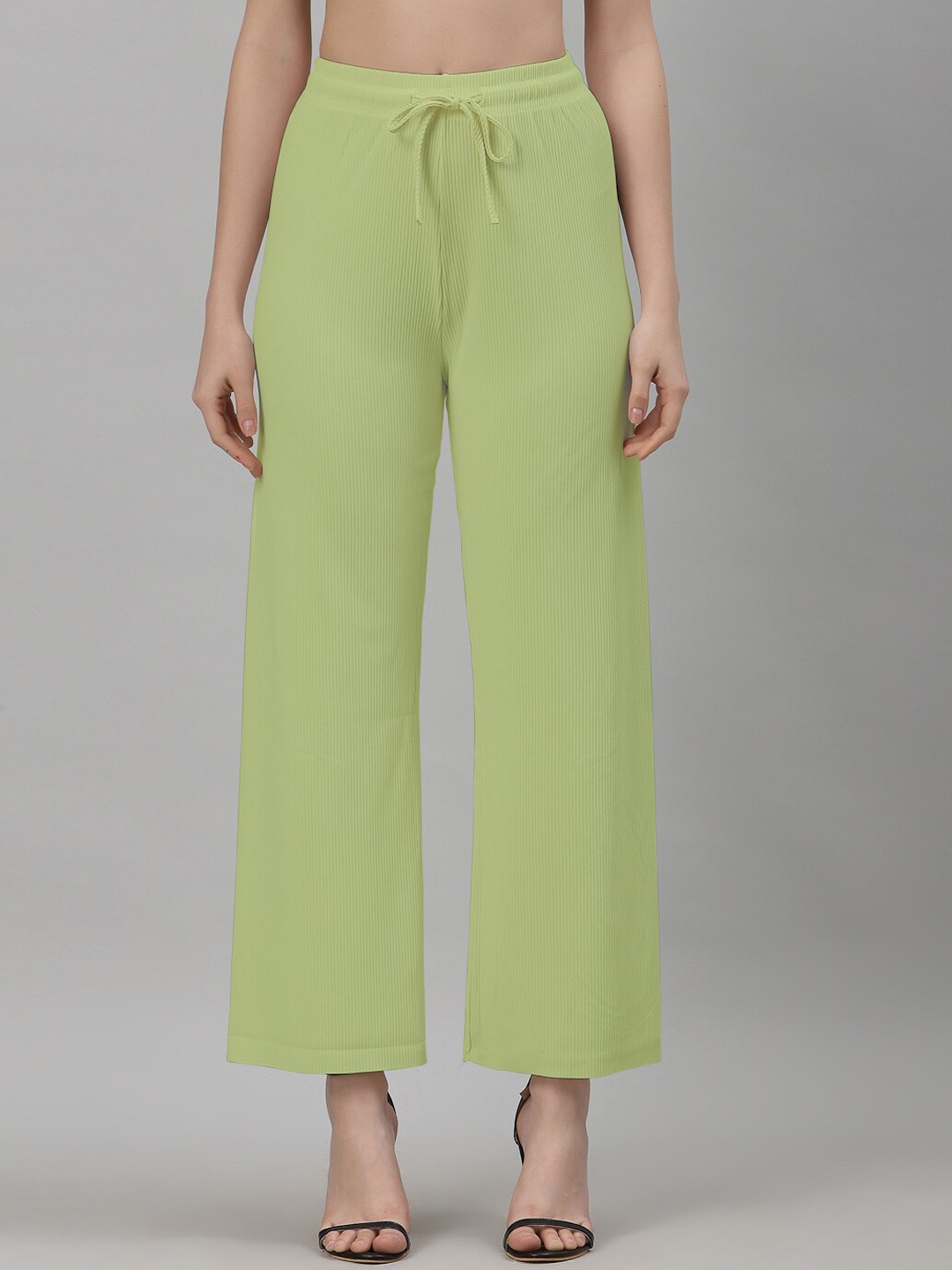 

NEUDIS Women Relaxed Mid Rise Straight Fit Trousers, Green