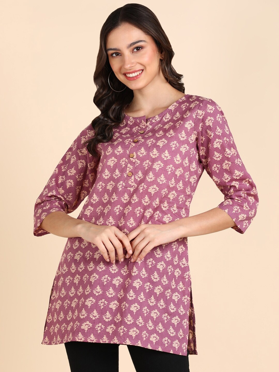 

VEDANA Ethnic Motifs Printed Pure Cotton Kurti, Purple