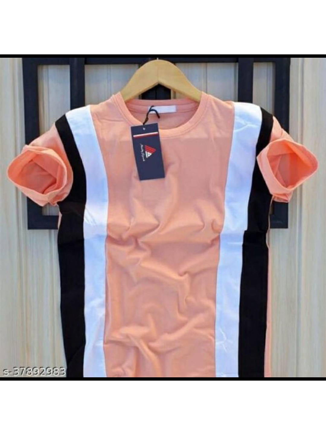 

Try This Colourblocked Cotton T-shirt, Peach