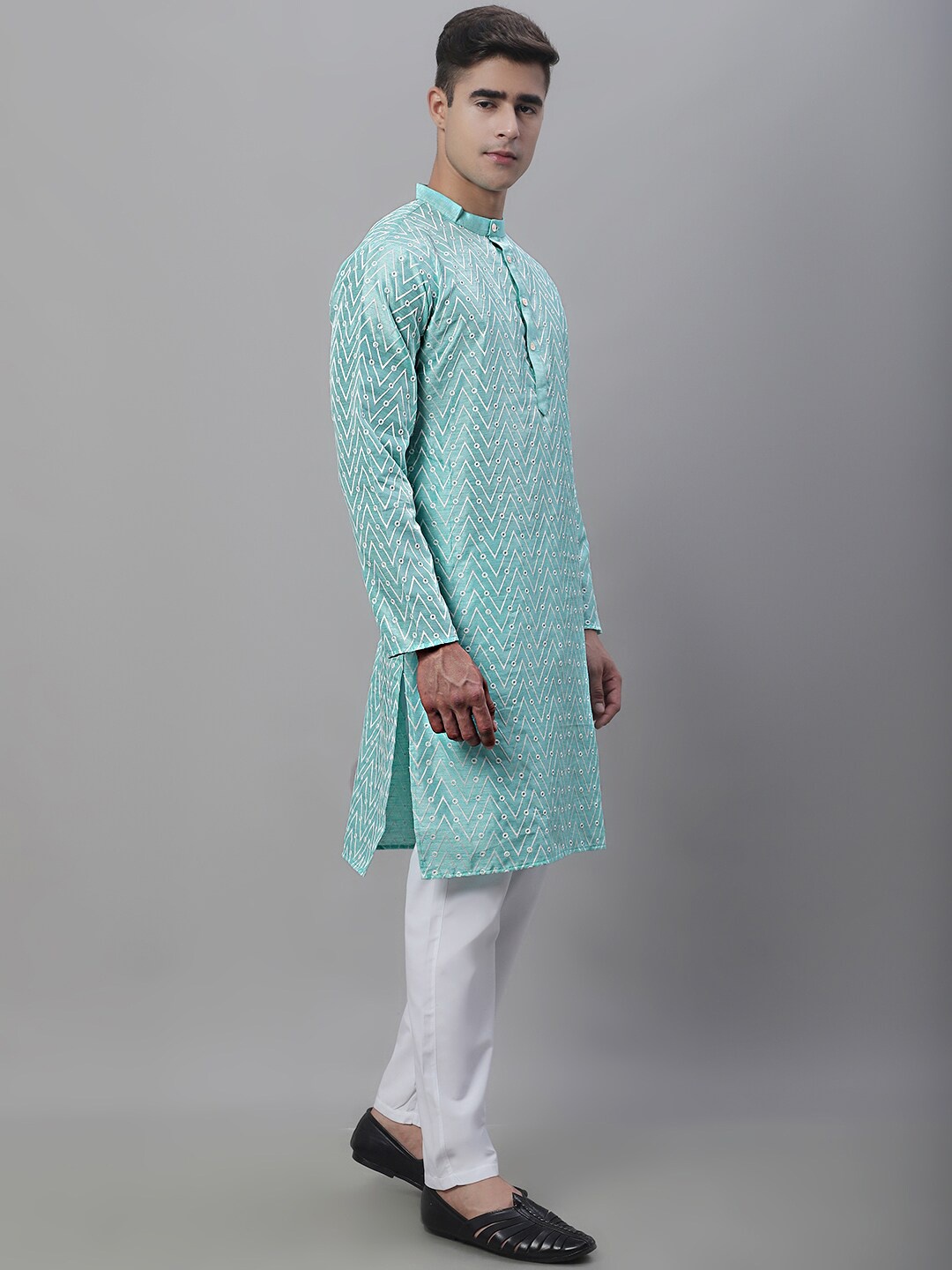 

Anouk Mandarin Collar Chevron Embroidered Thread Work Kurta with Pyjamas, Turquoise blue