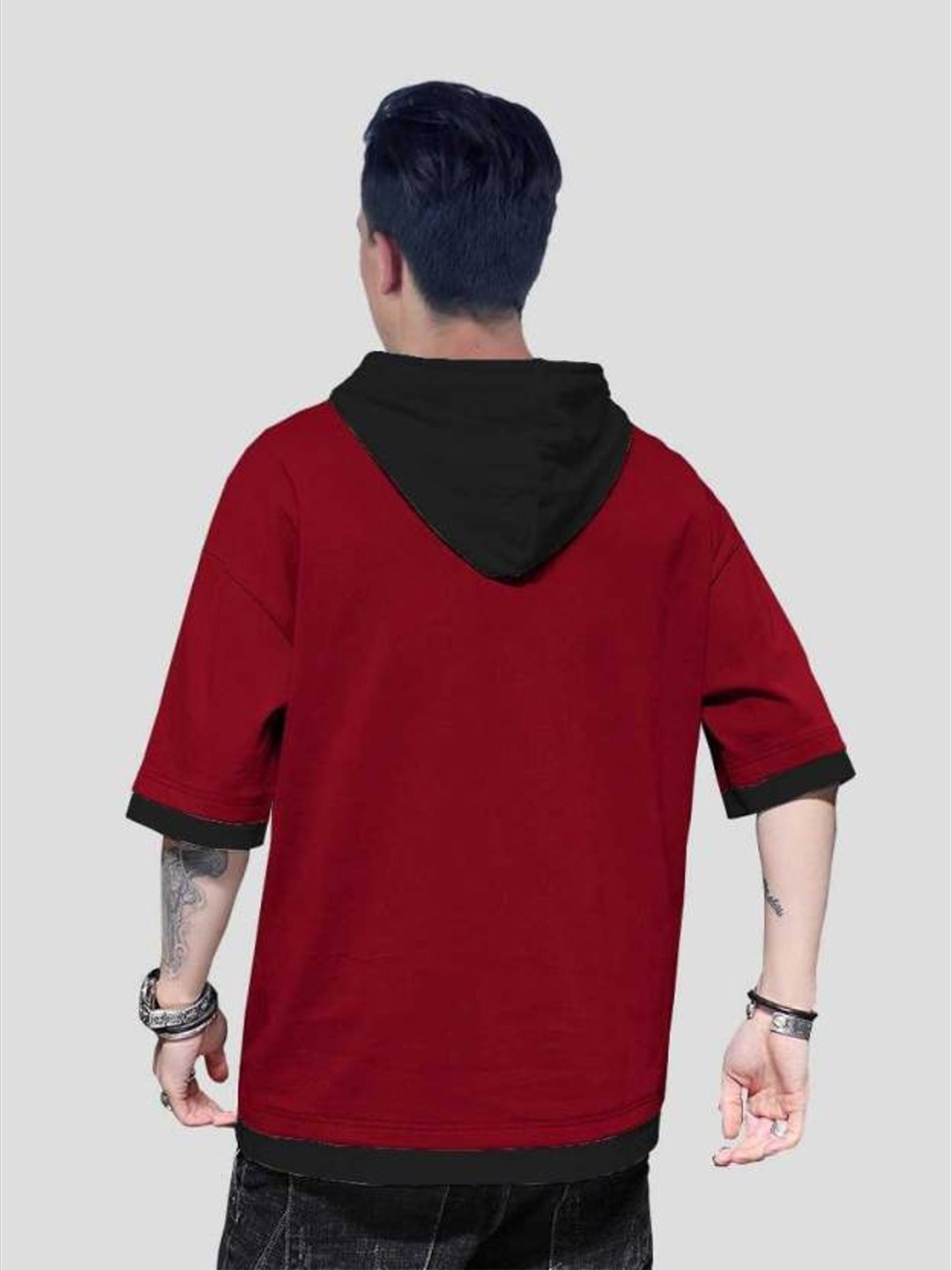 

Try This Colourblocked Hooded Drop-Shoulder Sleeves Corron T-Shirt, Maroon