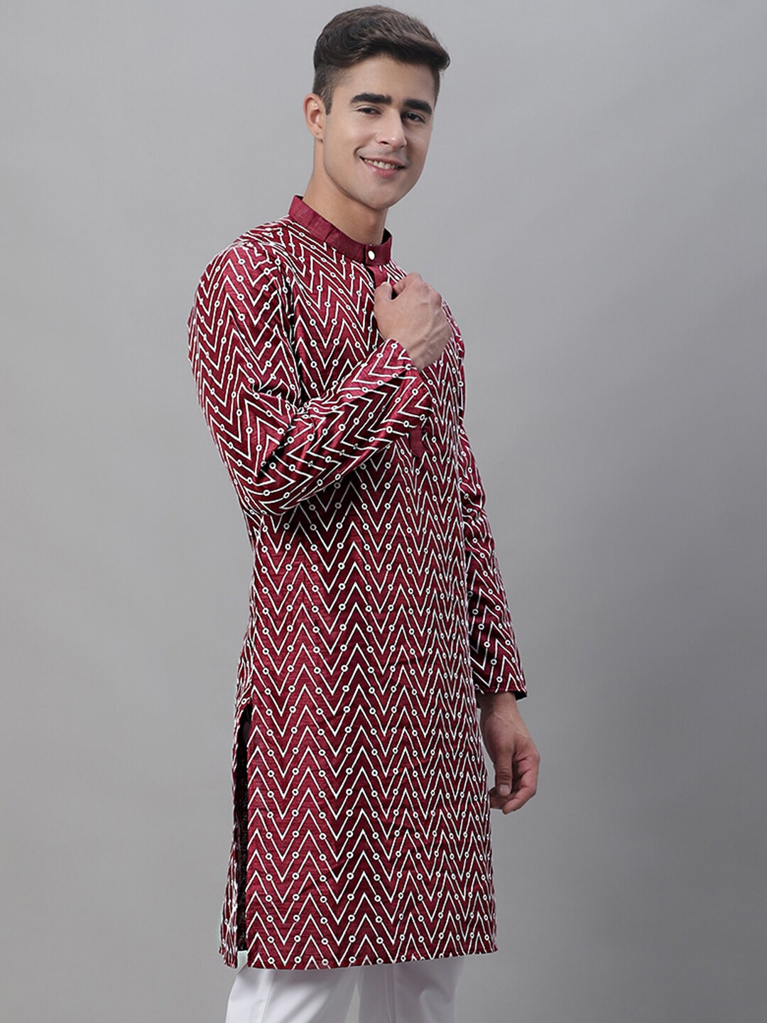 

Anouk Maroon & White Chevron Embroidered Band Collar Cotton Silk Kurta