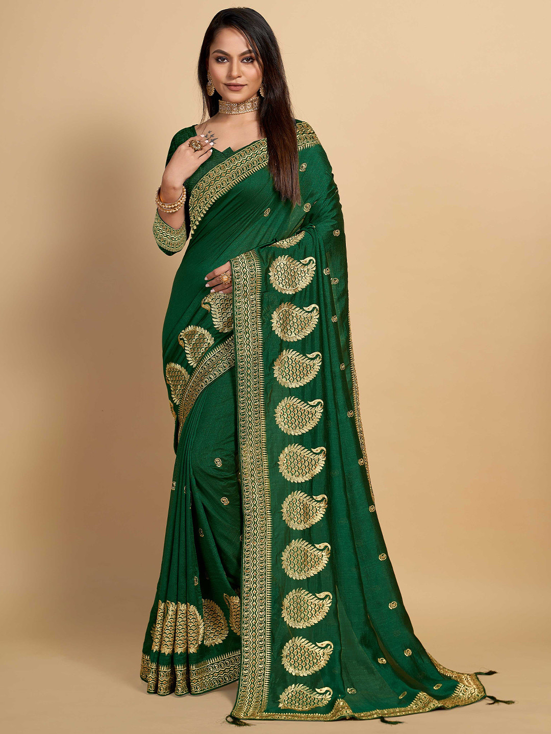 

ZIKARAA Ethnic Motifs Embroidered Silk Cotton Saree, Green