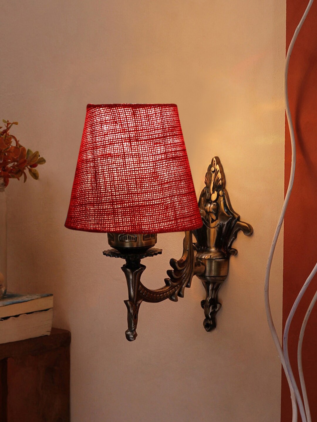 

Devansh Gold-Toned & Maroon Antique Wall Lamp With Jute Conical Shade
