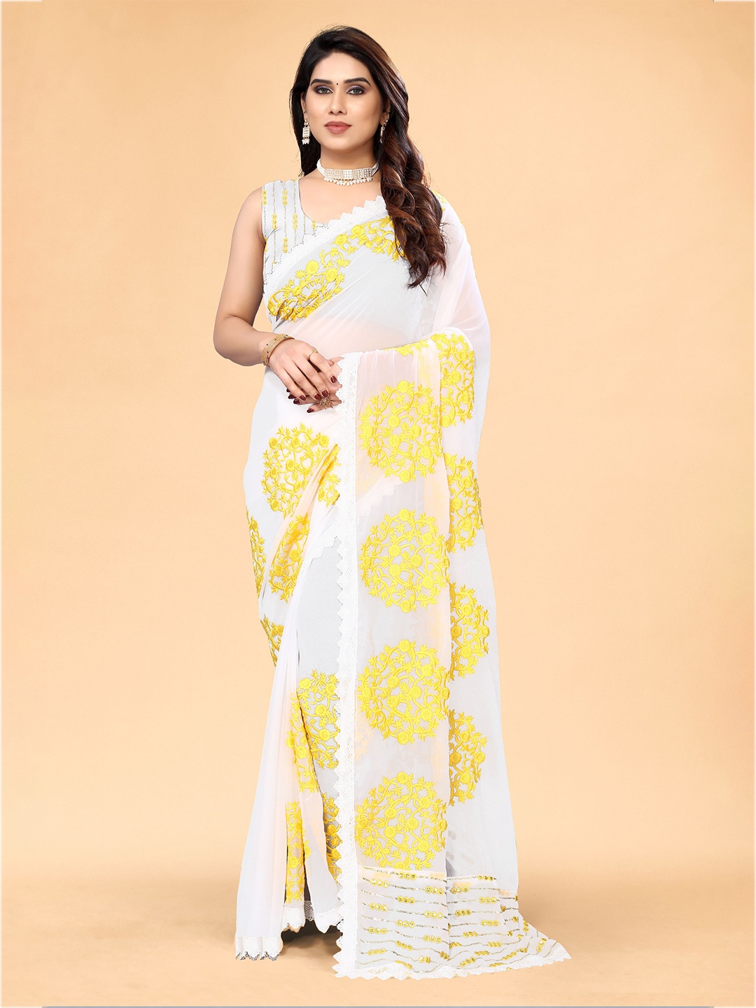 

Sidhidata Floral Embroidered Pure Georgette Maheshwari Saree, White