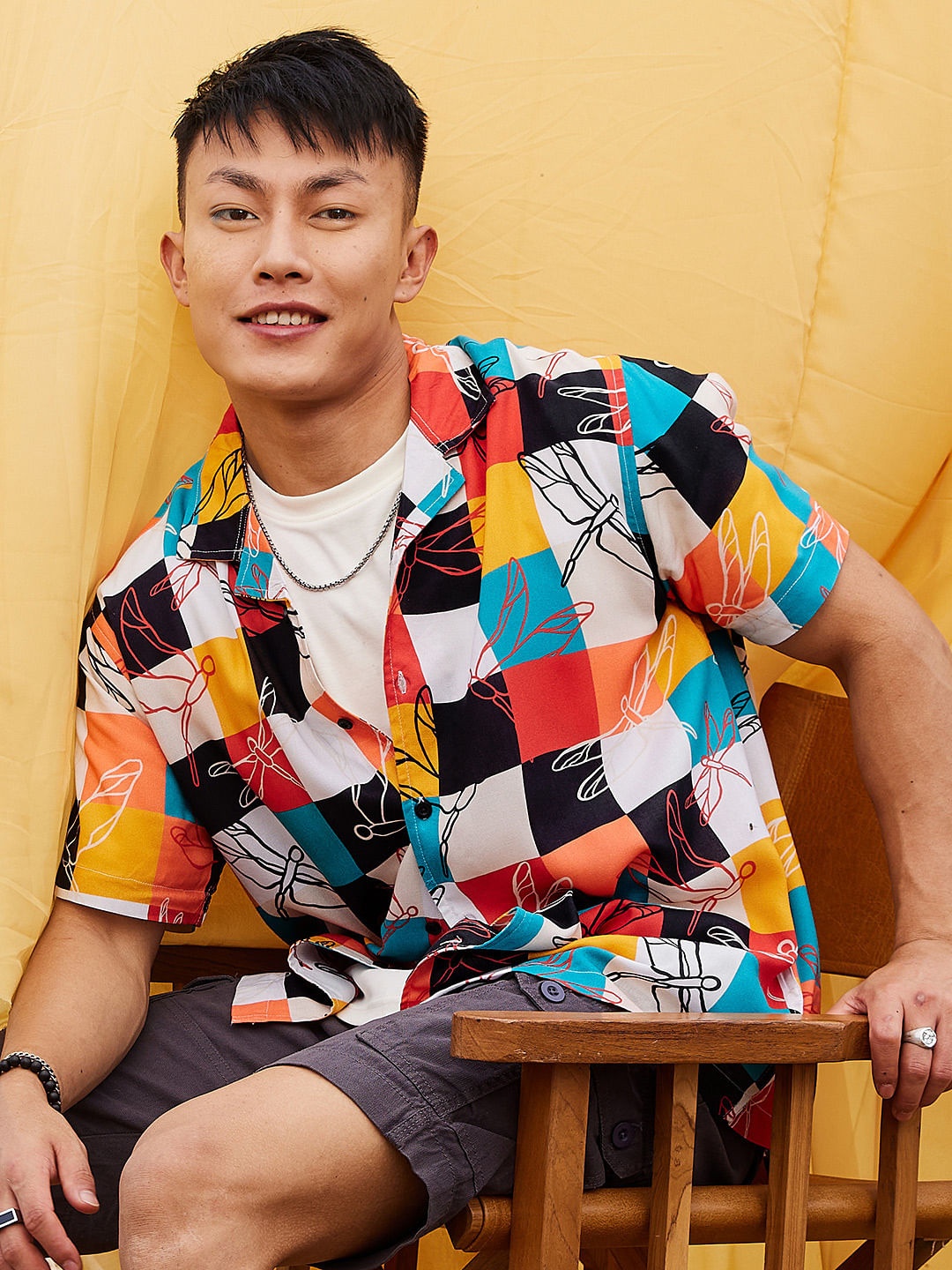 

The Souled Store White, Teal Blue And Peach Relaxed Boxy Checked Casual Shirt