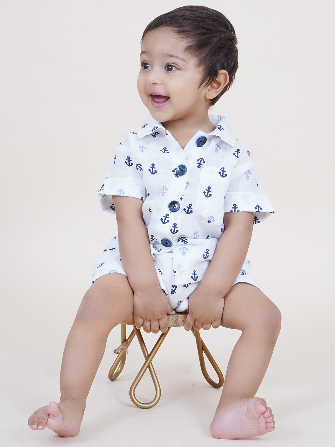 

Little Carrot Boys Printed Pure Cotton Shirt with Shorts, White