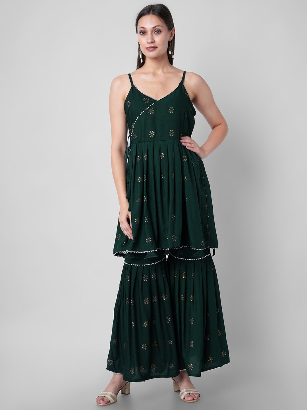 

VASANT APPAREL Ethnic Motifs Printed Angrakha Kurta With Sharara, Green