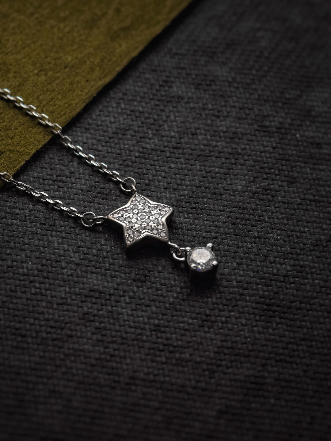 

PALMONAS 925 Sterling Silver Silver-Plated Minimal Necklace