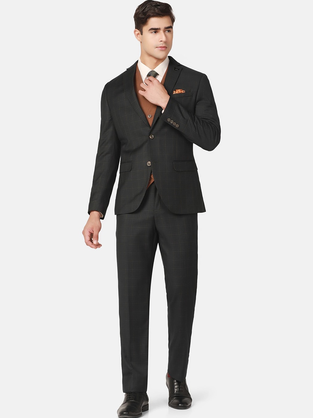 

Blackberrys Checked Slim-Fit Single-Breasted 3-Piece Formal Suits, Green