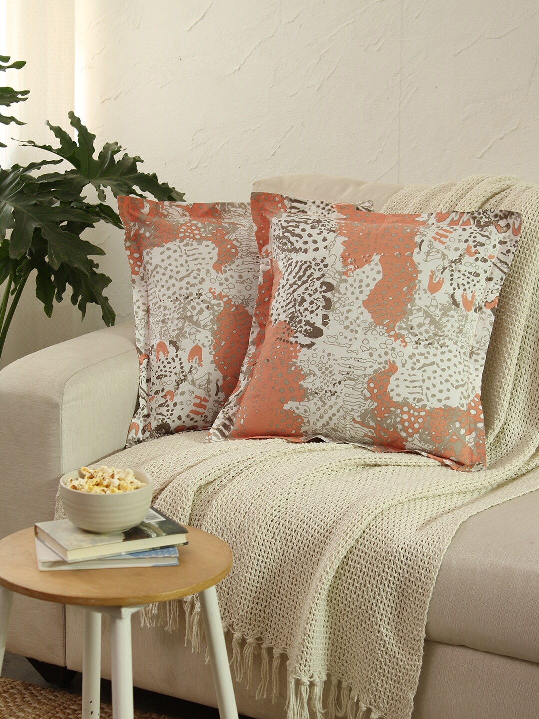 

House This Mashak Pink 2 Pieces Printed Cotton Square Cushion Covers