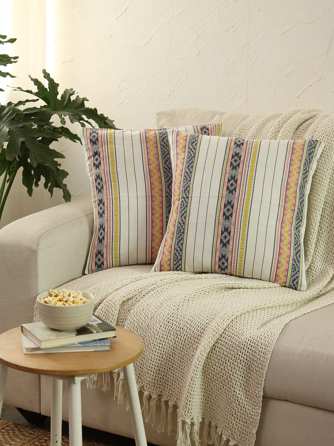 

House This Tana Bana White 2 Pieces Printed Cotton Square Cushion Covers