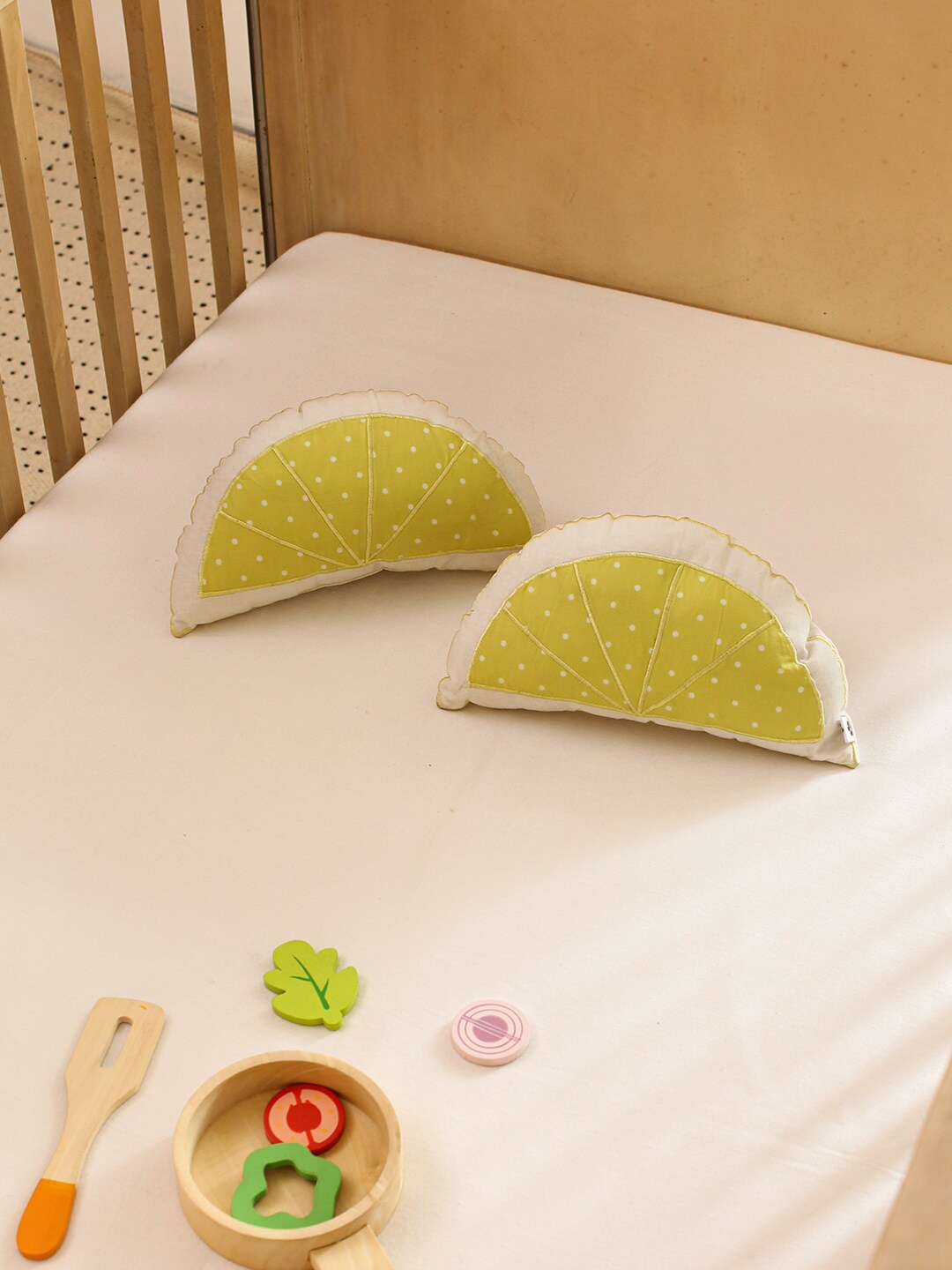 

House This 2 Pieces Yellow Cotton The Sweet Lemon Cushion Covers