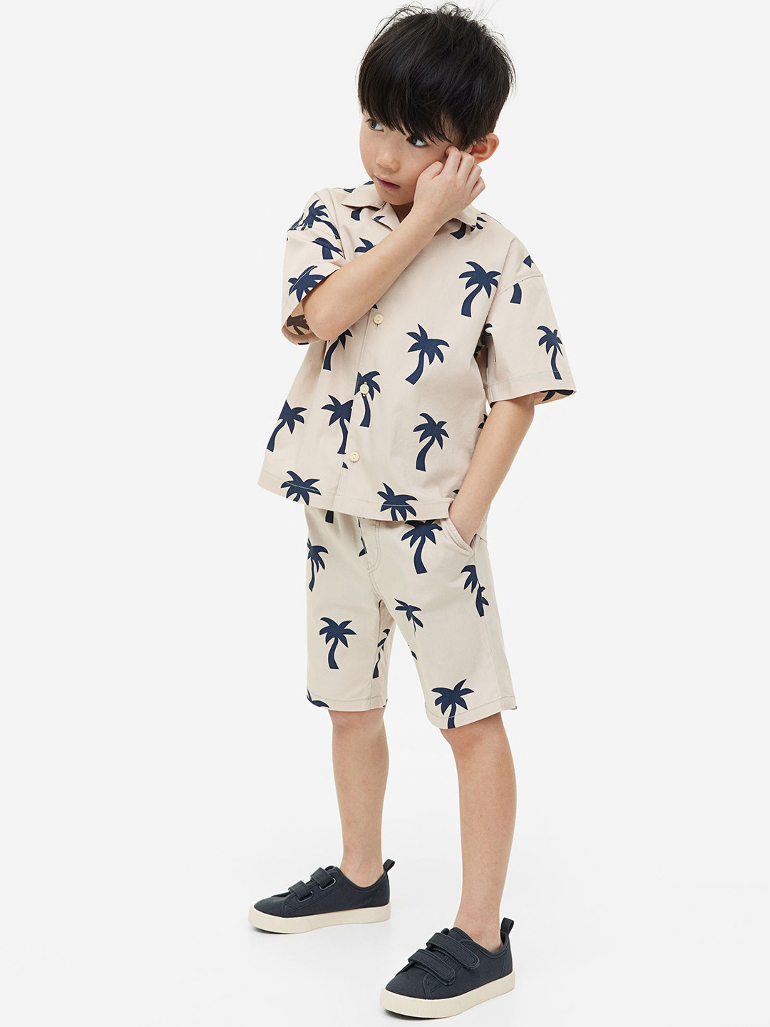 

H&M Boys Cotton Shorts, Beige