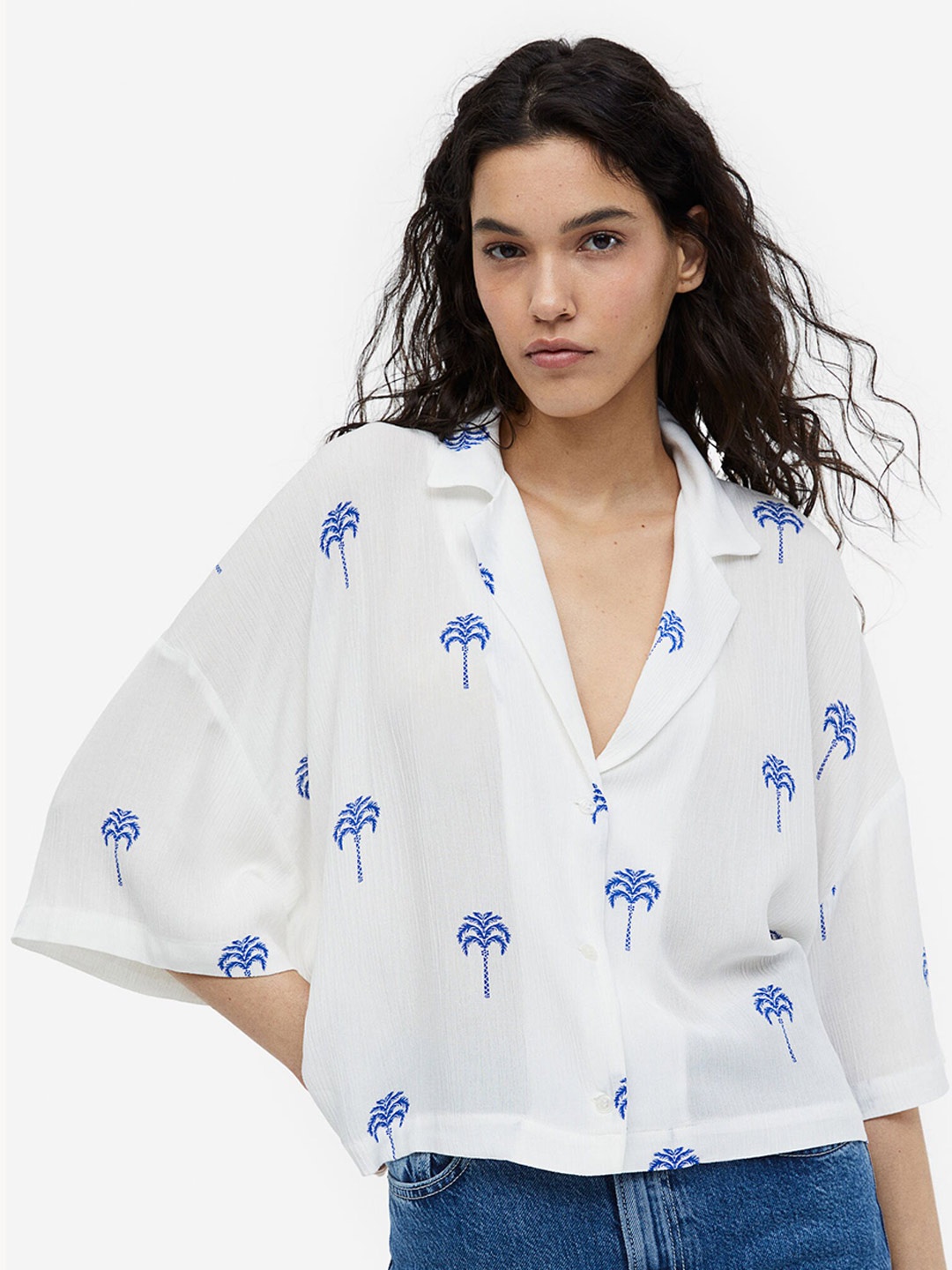 

H&M Women Oversized Resort Shirt, White