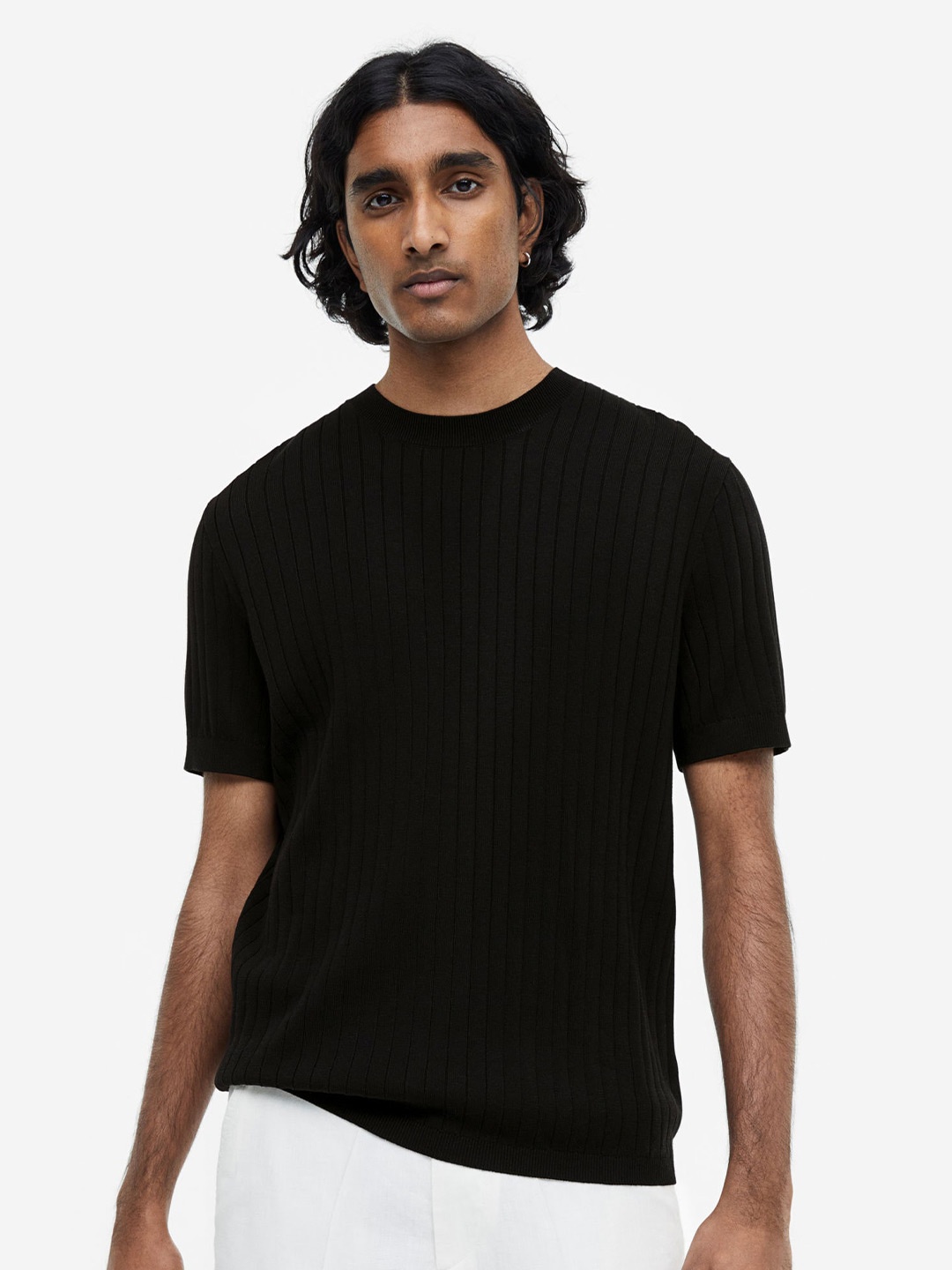 

H&M Men Regular Fit Rib-Knit T-Shirt, Black