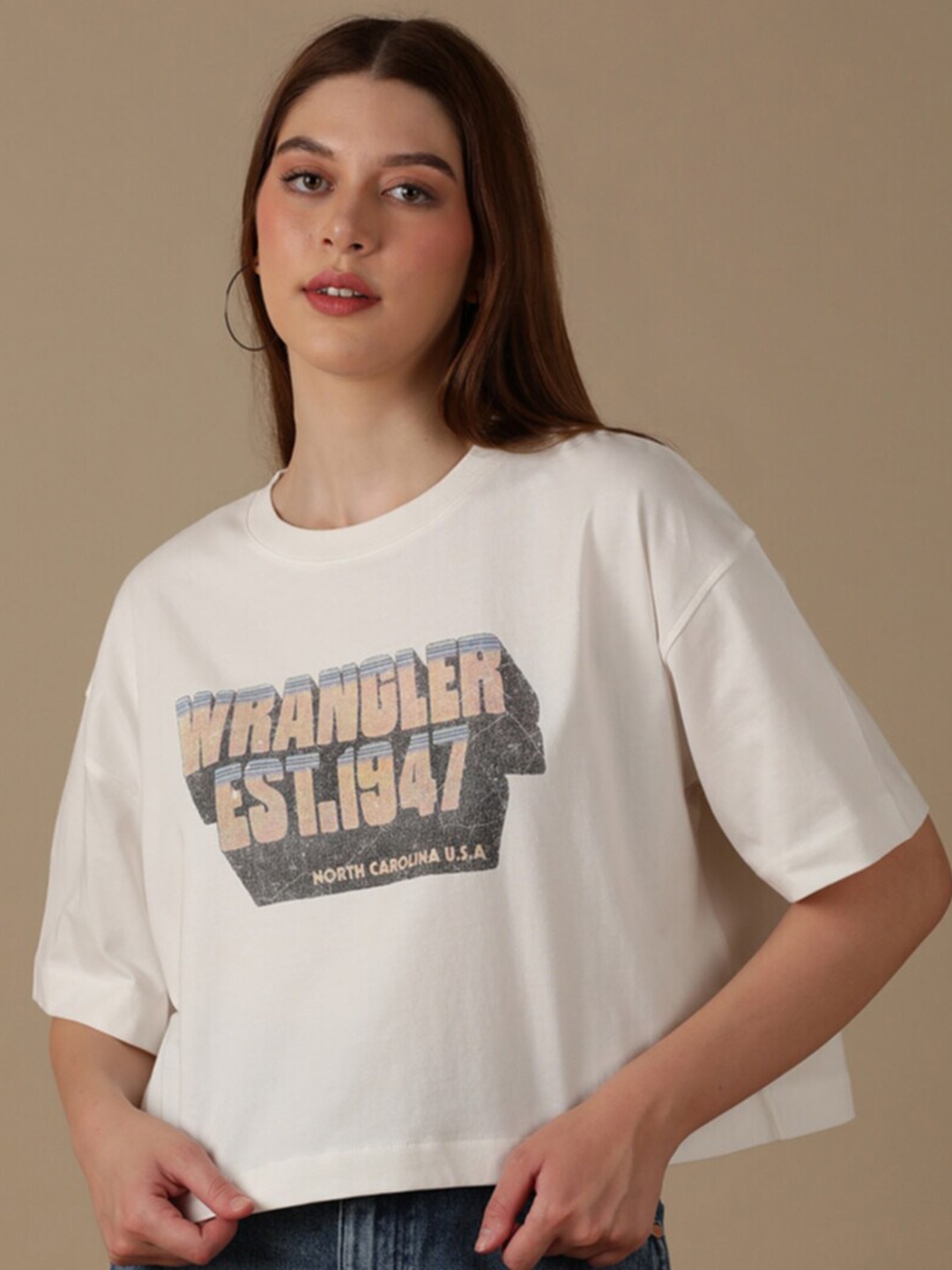 

Wrangler Typography Printed Drop-Down Sleeves Boxy Fit Cotton T-Shirts, White