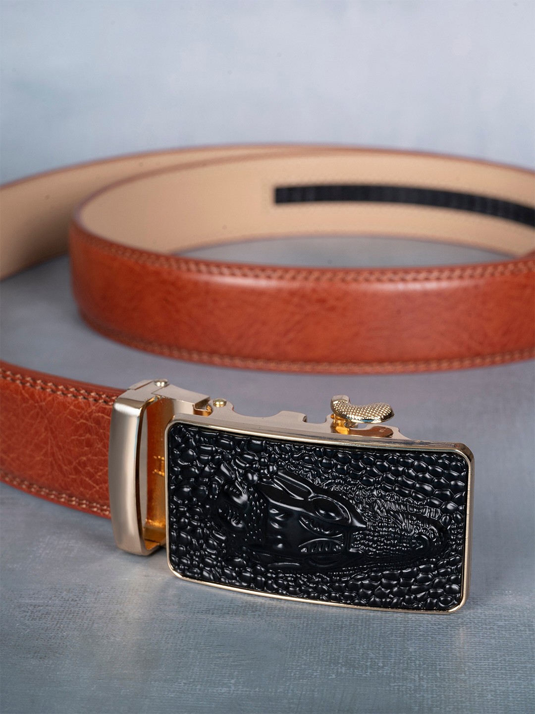

BANGE Men Leather Formal Belt With Textured Buckle, Brown