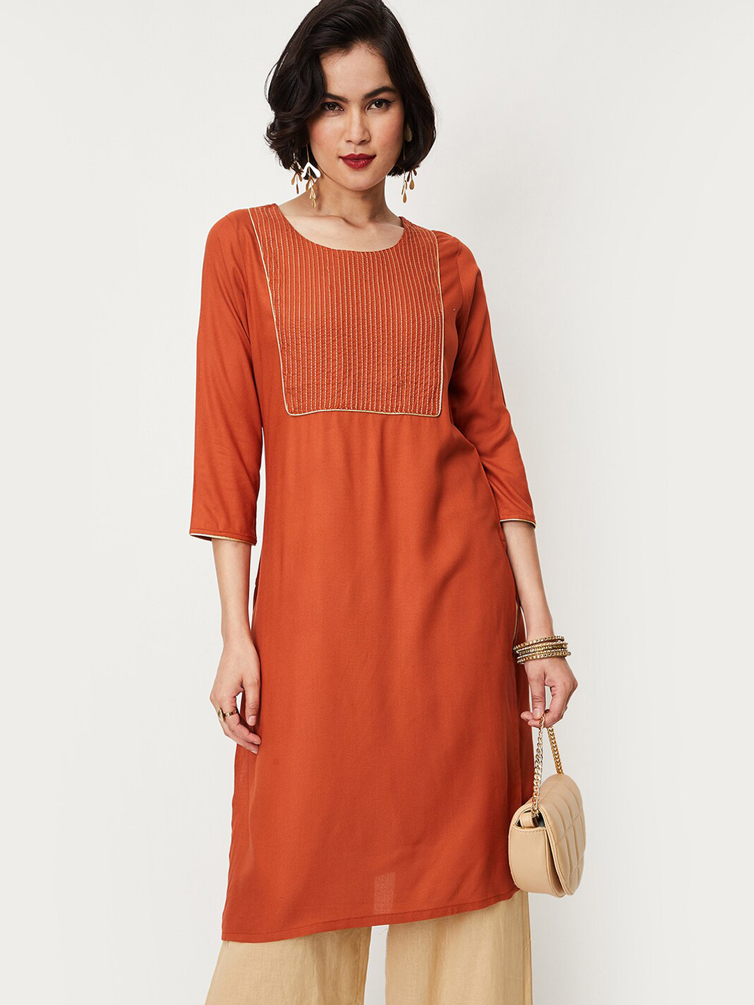 

max Yoke Design Round Neck Straight Kurta, Rust