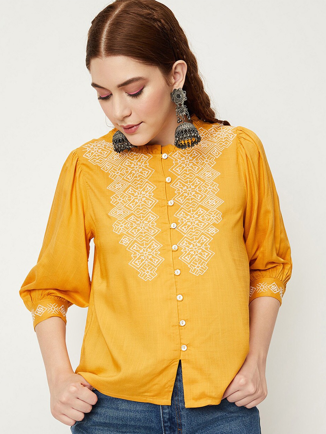 

max Geometric Embroidered Puff Sleeves Top, Yellow