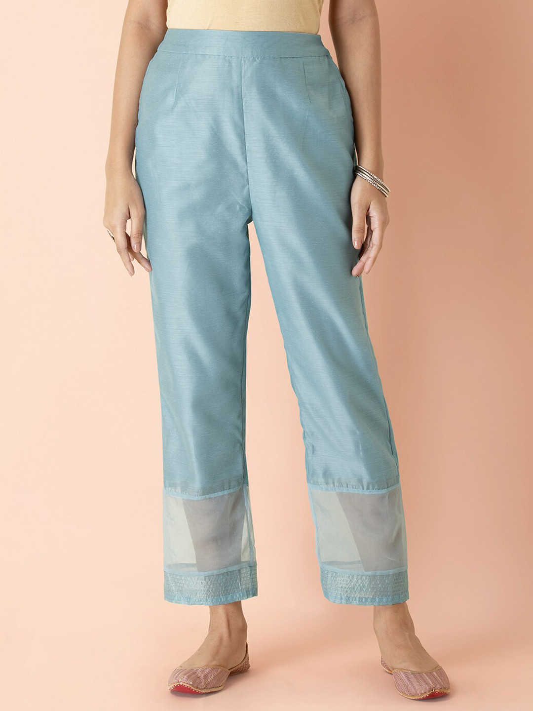 

INDYA Women Mid-Rise Plain Cropped Cigarette Trouser, Blue