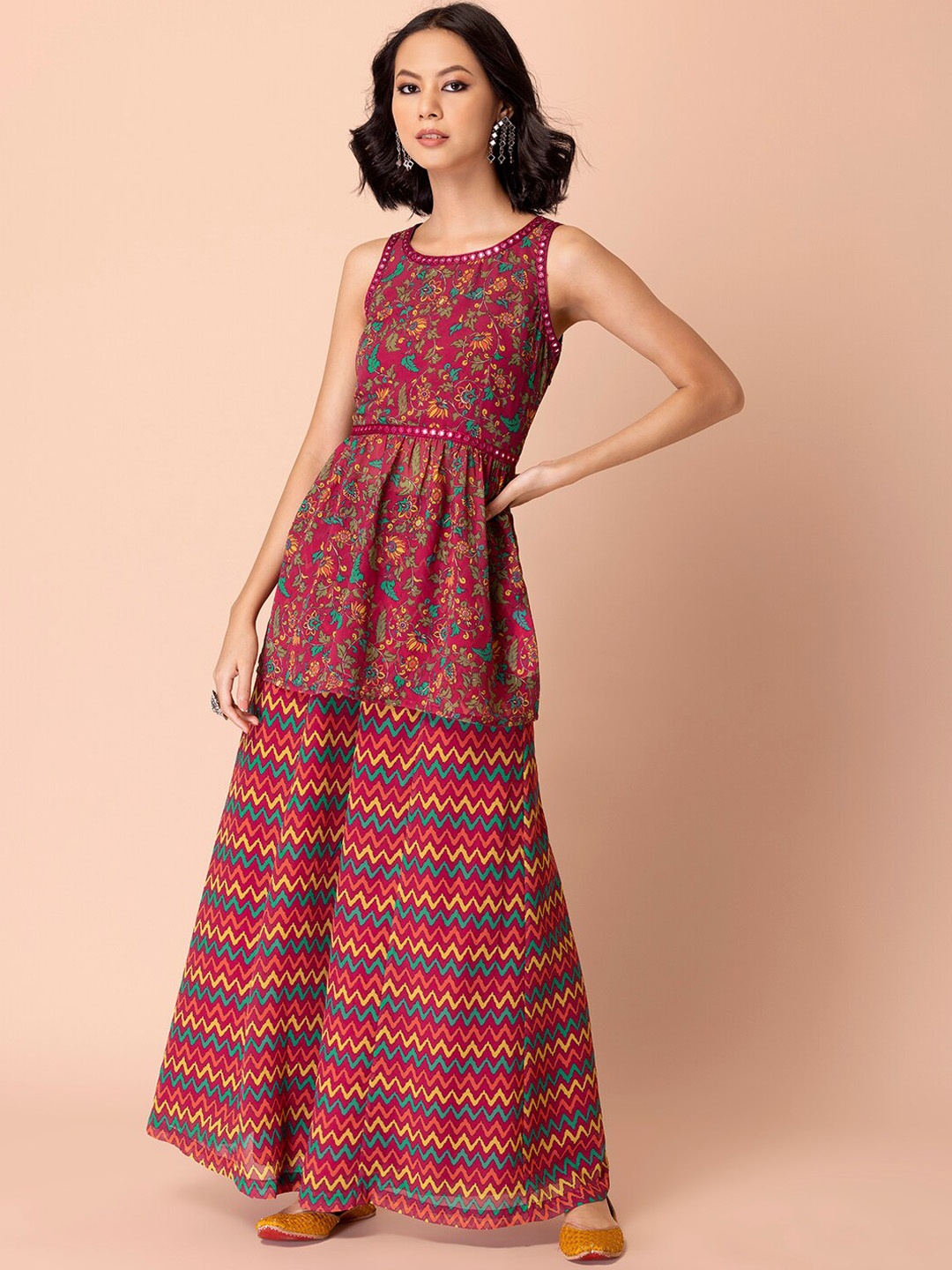 

INDYA Floral Printed Mirror Work Anarkali Kurti With Palazzos, Red