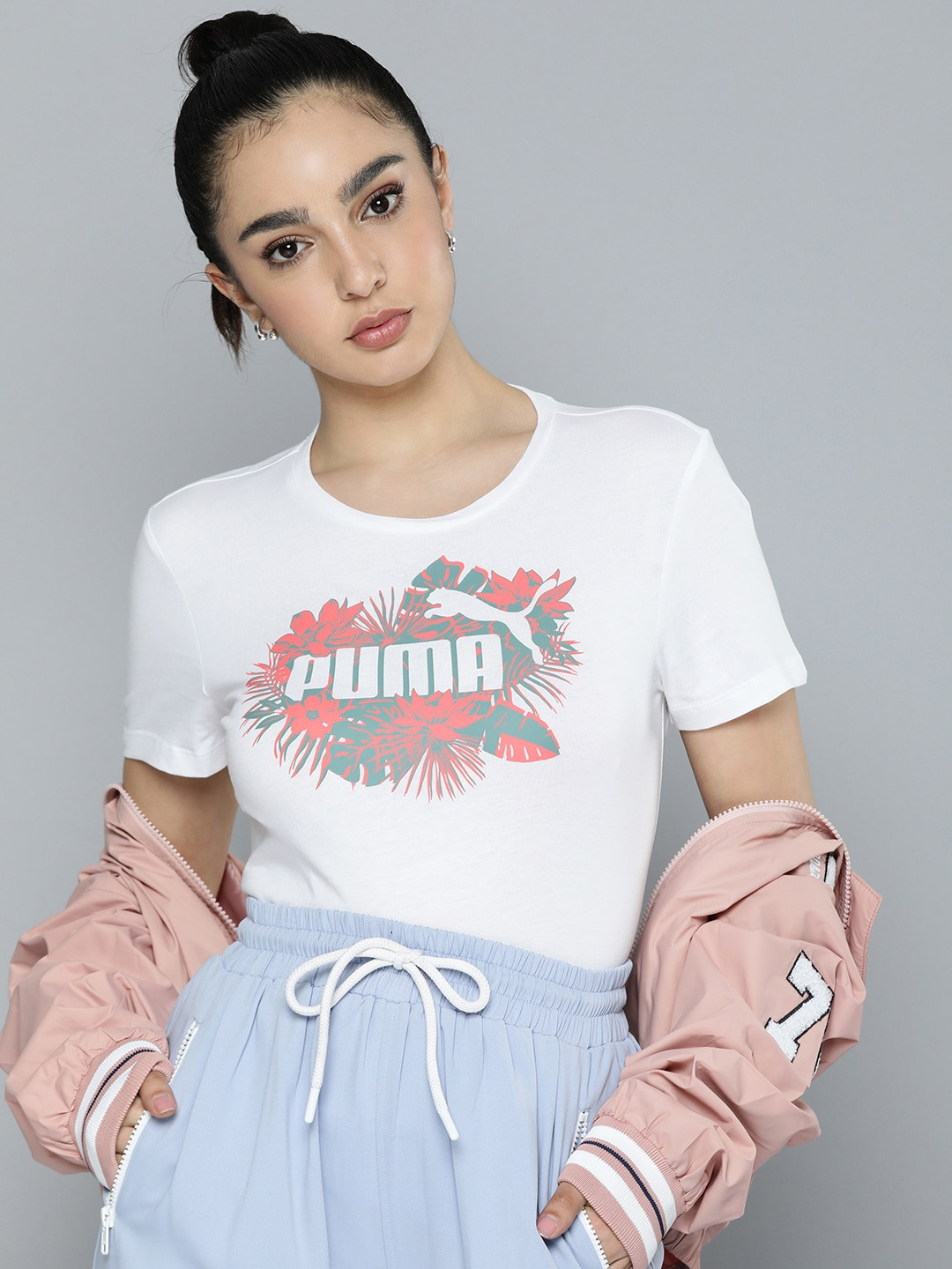 

Puma Floral Printed Pure Cotton ESS+ Flowers Power Regular Fit T-shirt, White