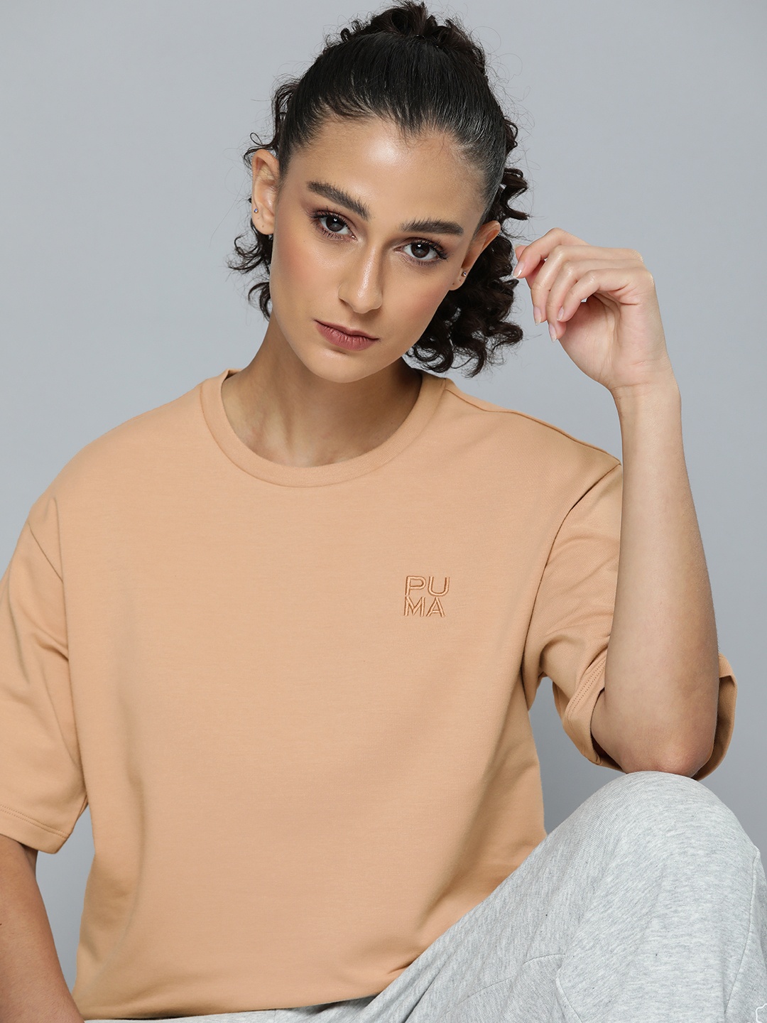 

Puma Drop-Shoulder Sleeves Infuse Relaxed Fit Sustainable T-shirt, Beige