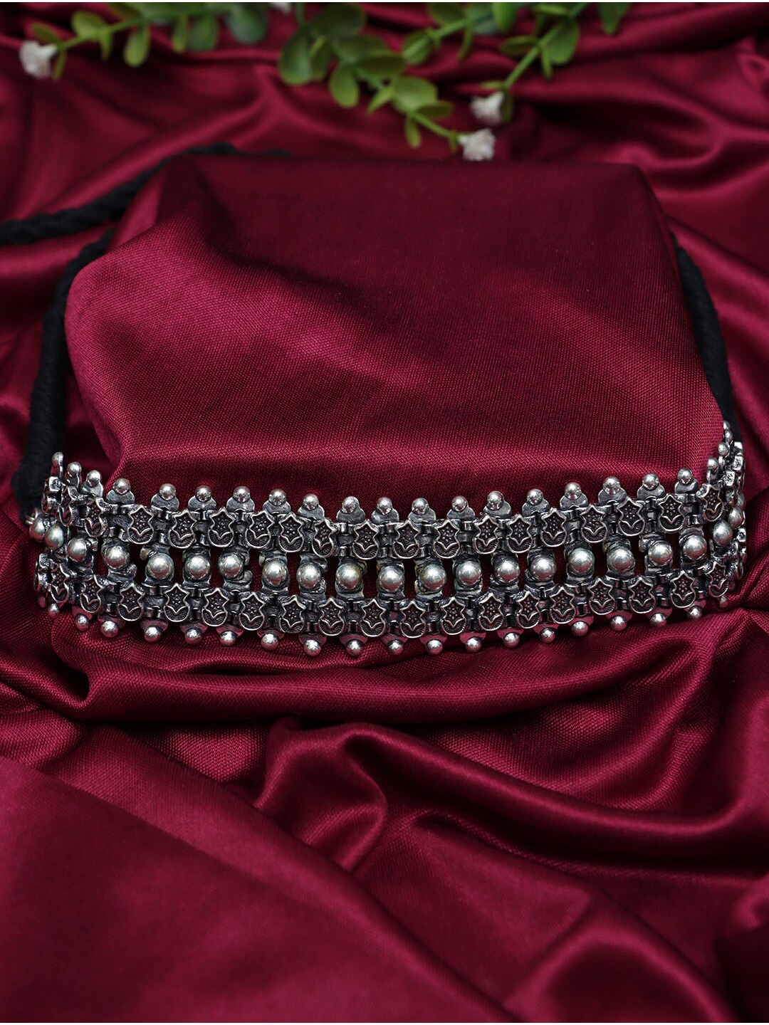 

Ozanoo Silver-Plated Oxidised Choker Necklace