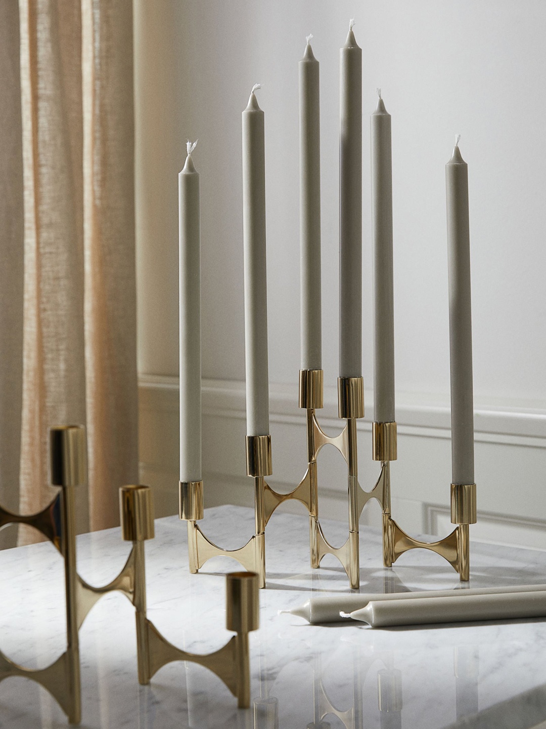 

H&M Gold-Toned Metal Candle Holder