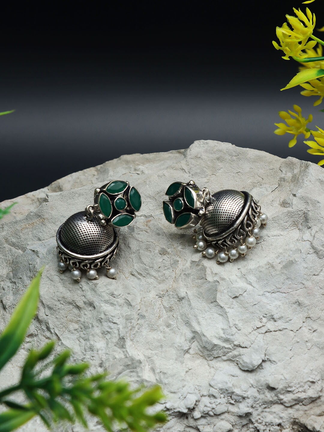 

Ozanoo Silver Plated Stone Studded Oxidised Jhumkas Earrings