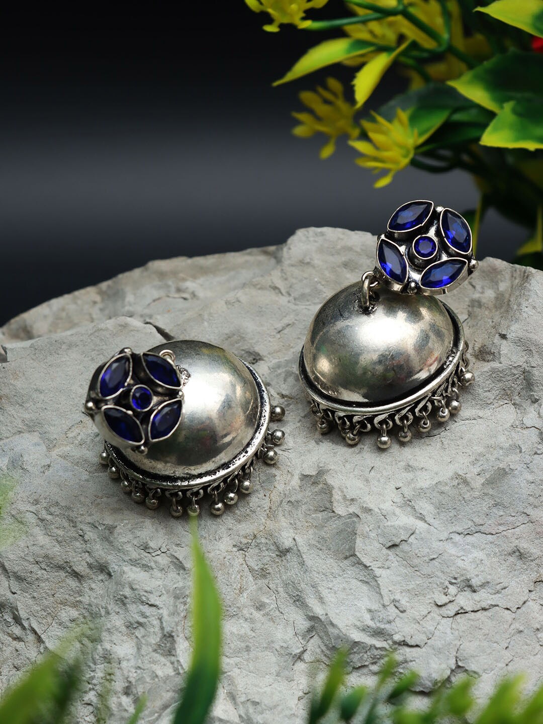 

Ozanoo Silver-Plated Floral Jhumkas Earrings