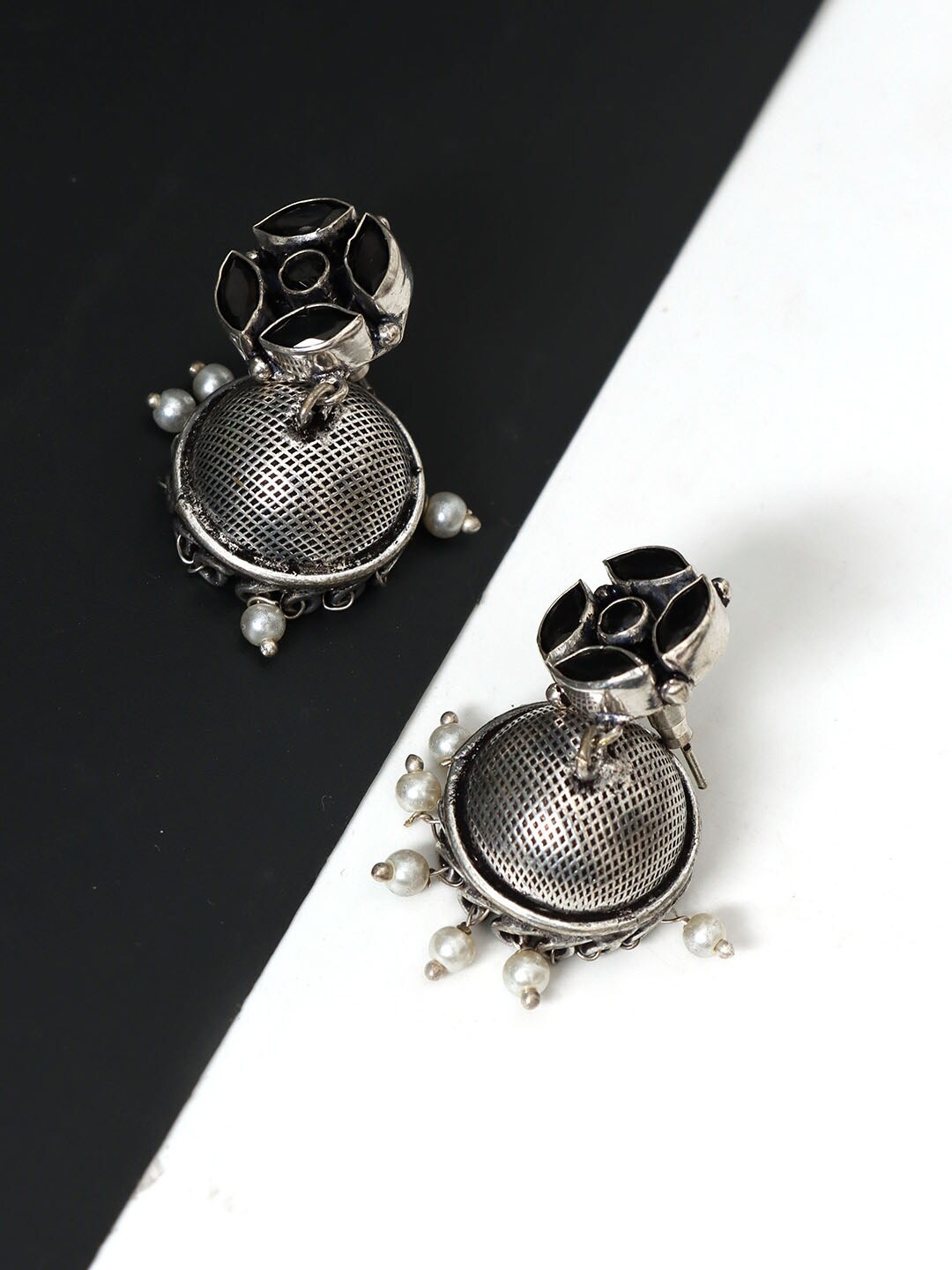 

Ozanoo Silver-Plated Floral Jhumkas Earrings