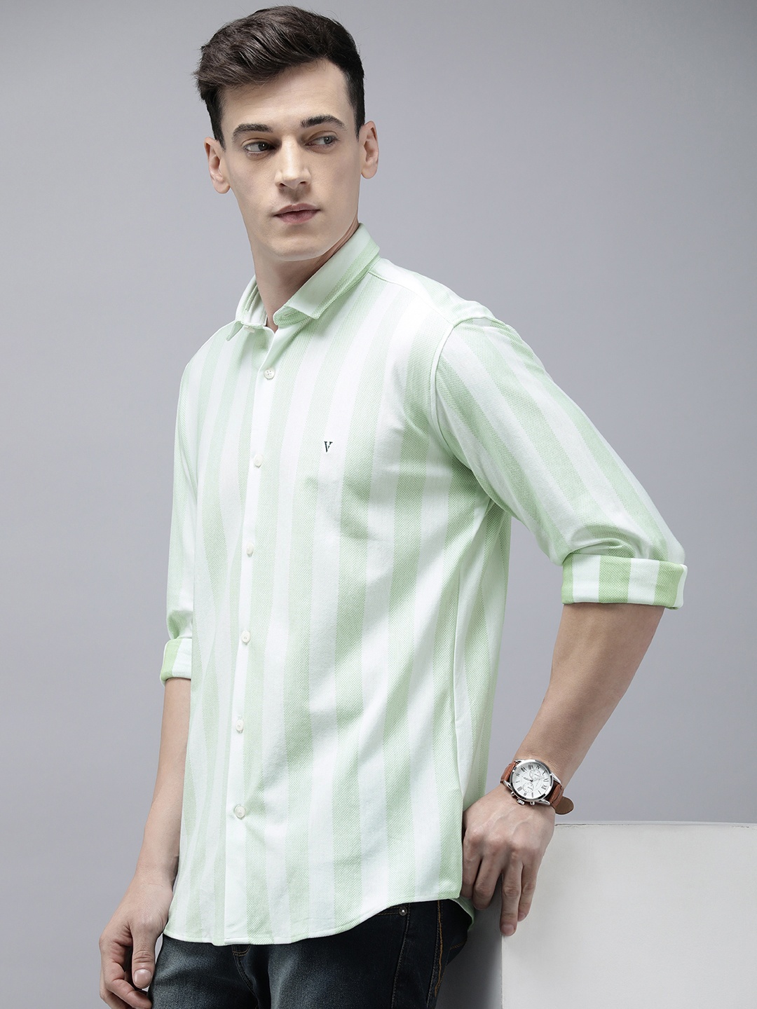 

Van Heusen Sport Slim Fit Self-Striped Pure Cotton Casual Shirt, Green