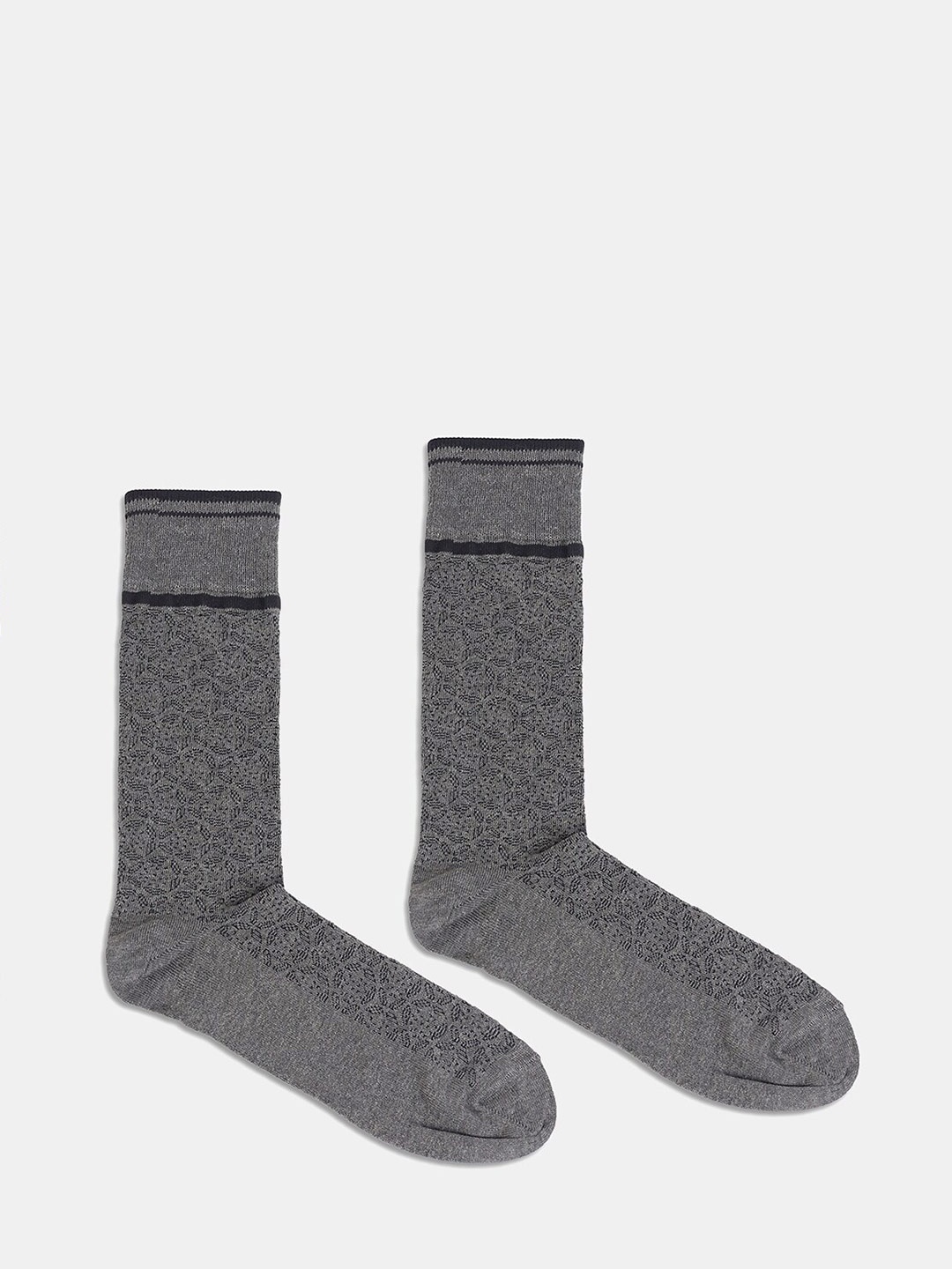 

Blackberrys Men Patterned Calf Length Socks, Grey