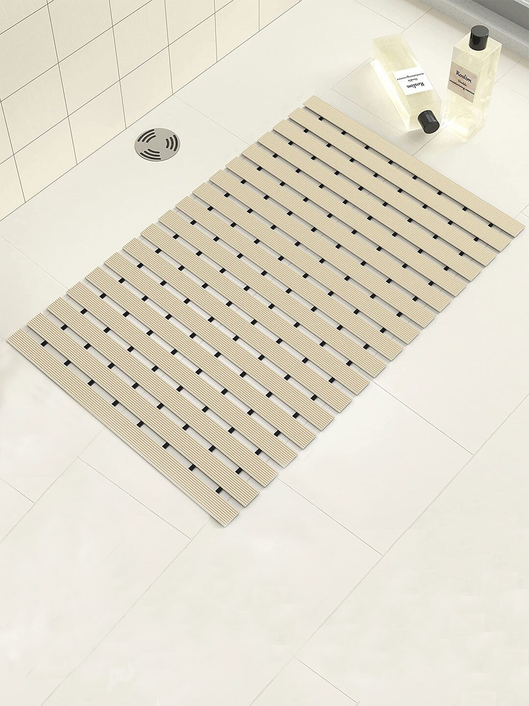 

LUXEHOME INTERNATIONAL Beige Textured Design Rubber Backing Durable & Anti-Slip Bath Rug