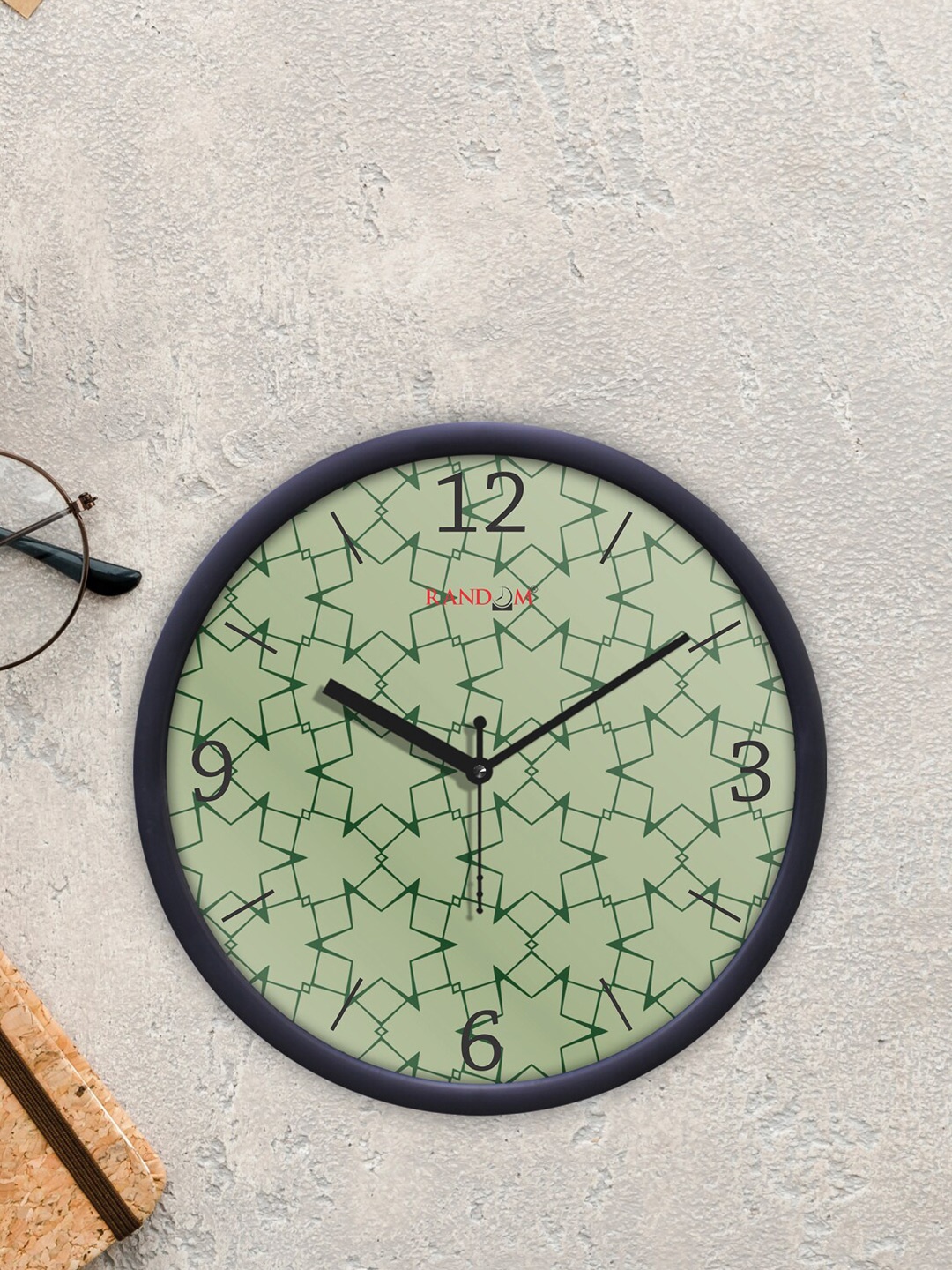 

RANDOM Black & Green Classic Modern Stylish Printed Analogue Contemporary Wall Clock