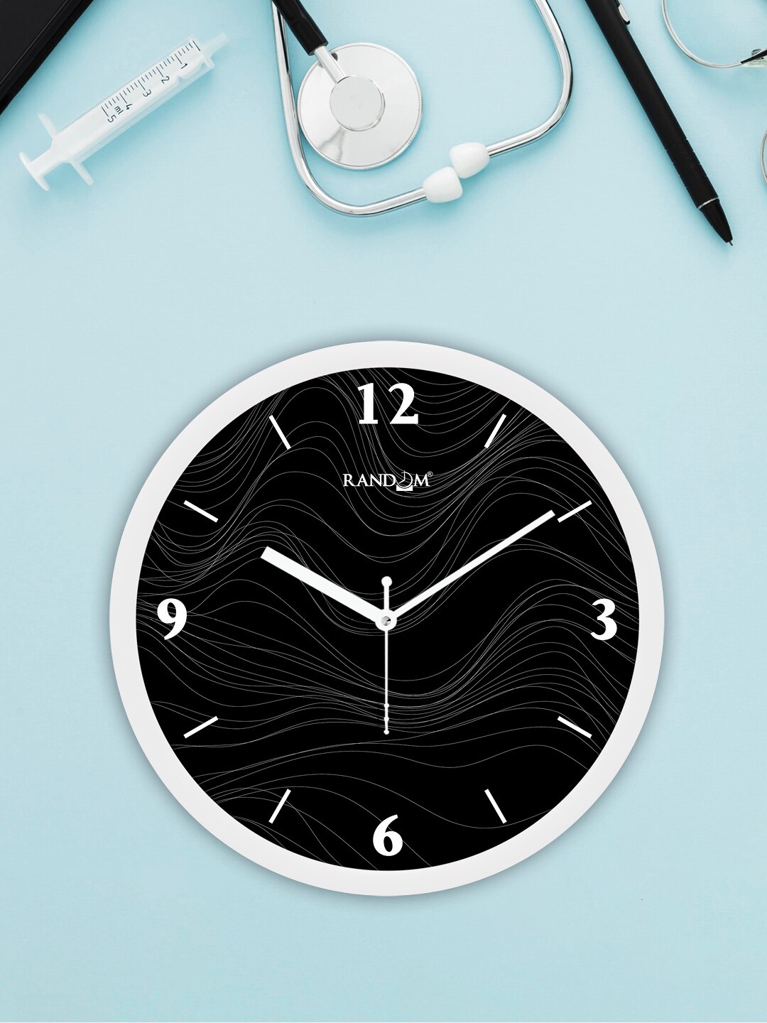 

RANDOM White & Black Analogue Printed Analogue Contemporary Wall Clock