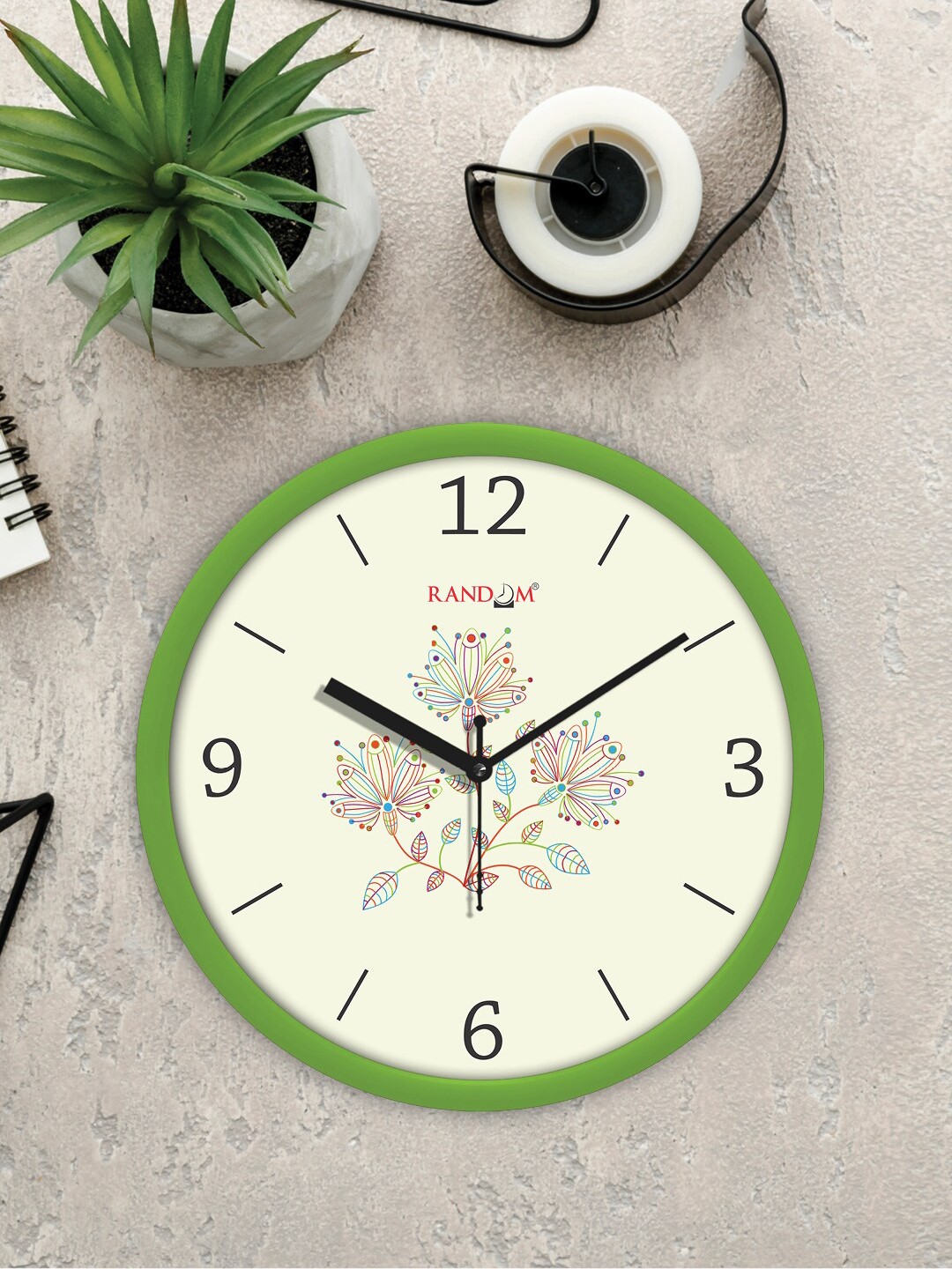 

RANDOM Green Classic Modern Stylish Printed Analogue Contemporary Wall Clock