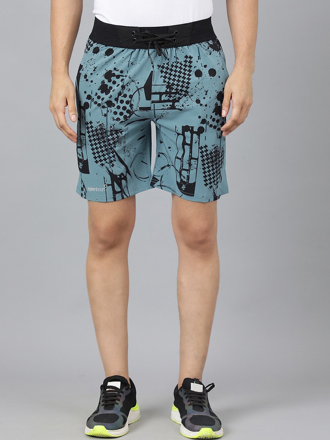 

SPORT SUN Men Abstract Printed Sports Shorts, Teal