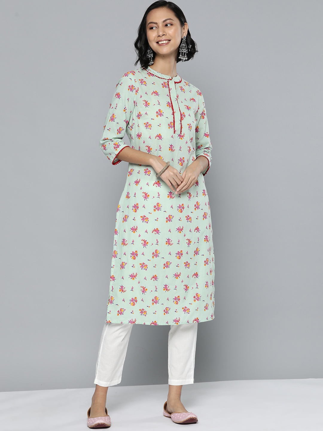 

HERE&NOW Women Floral Printed Straight Kurta, Green